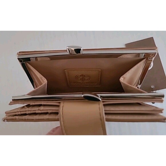 Giani Bernini Wallet Bifold Block Signature Tapioca Beige 5" X 4" - Picture 11 of 11
